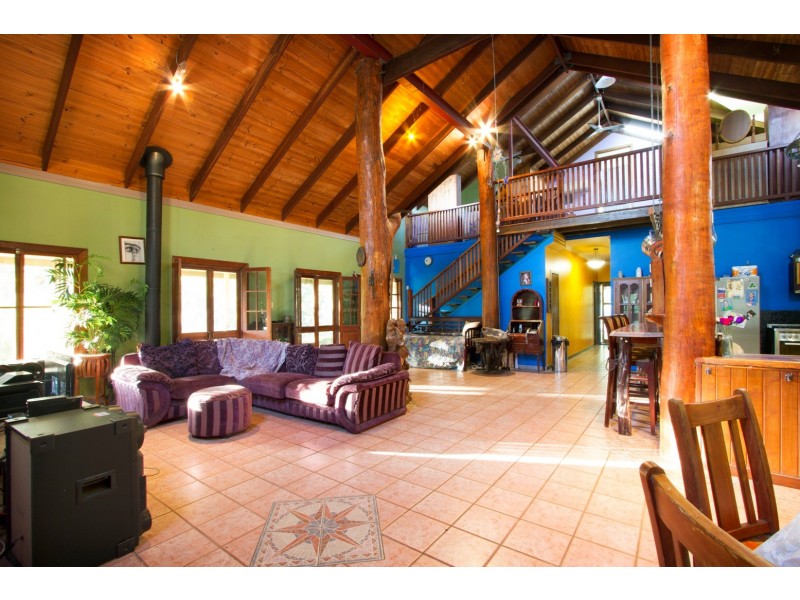 17 Domenica Road, Sugarloaf QLD 4800