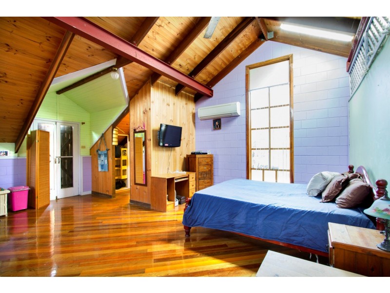17 Domenica Road, Sugarloaf QLD 4800