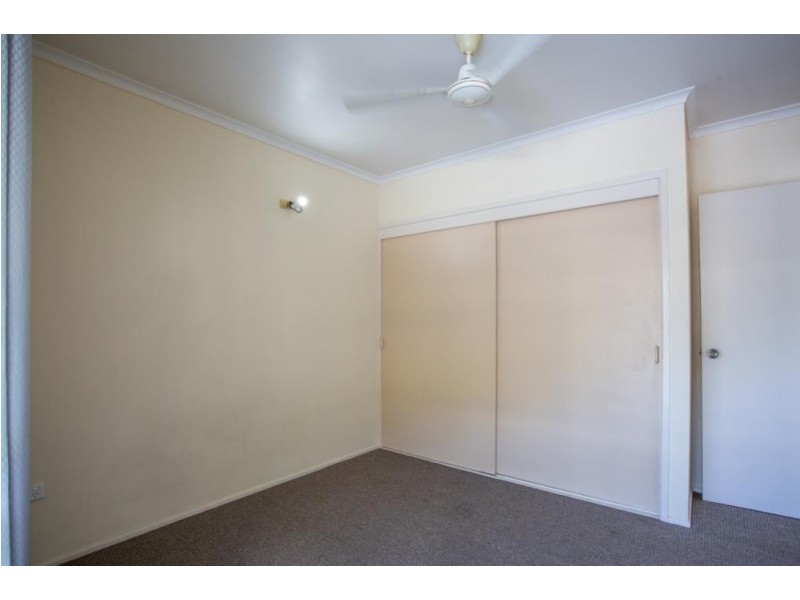 8/5 Border Drive, Cannonvale QLD 4802