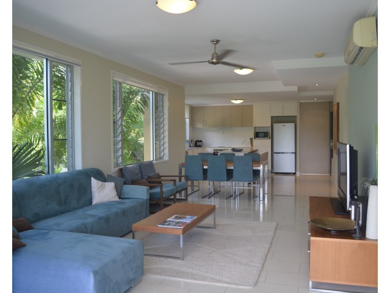 2/15 Flametree Court, Airlie Beach QLD 4802