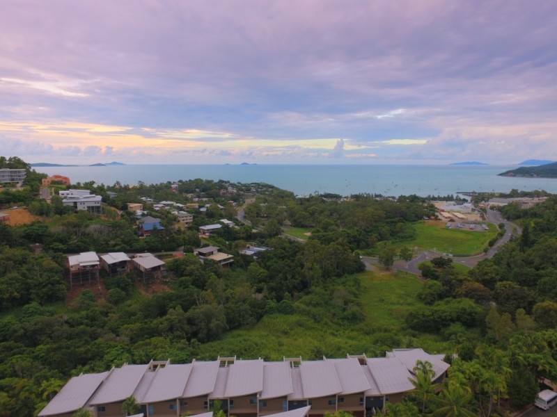 26/18 Raintree Place, Airlie Beach QLD 4802