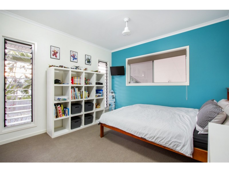 77 Country Road, Cannonvale QLD 4802