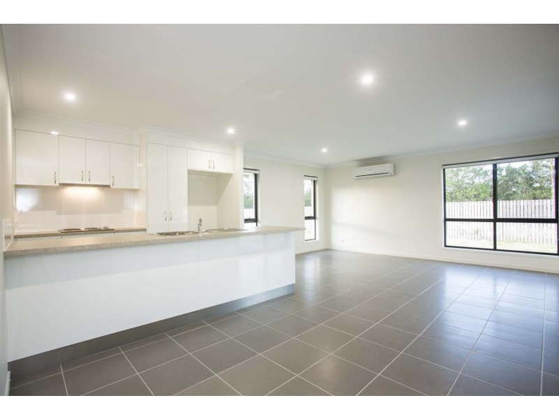 49 Macarthur Drive, Cannonvale QLD 4802
