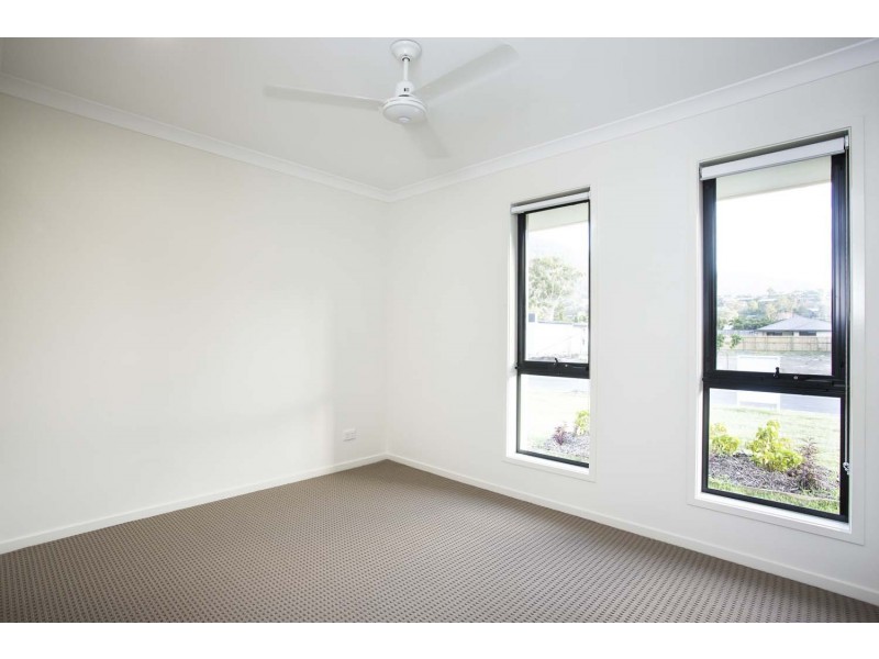 49 Macarthur Drive, Cannonvale QLD 4802