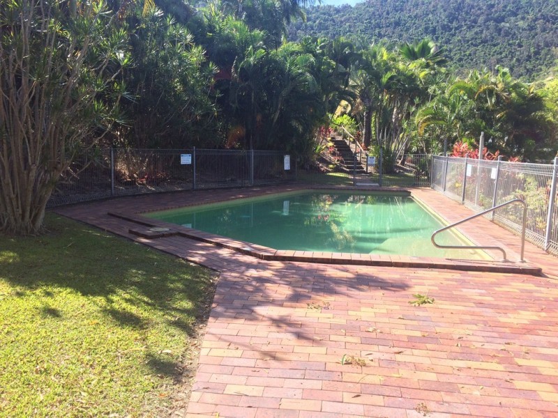 24/28 Island Drive, Cannonvale QLD 4802
