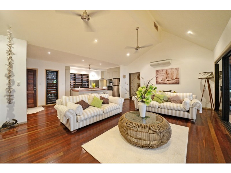33 Stonehaven Court, Airlie Beach QLD 4802