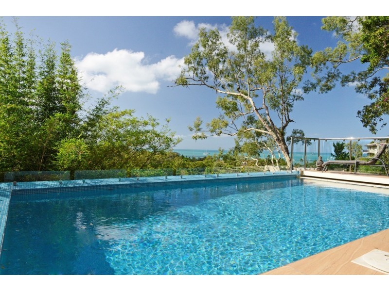 33 Stonehaven Court, Airlie Beach QLD 4802