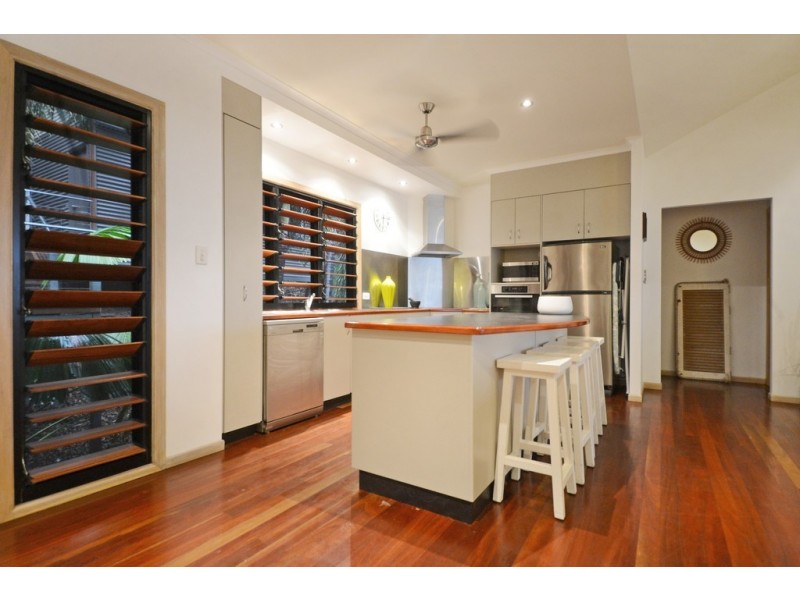 33 Stonehaven Court, Airlie Beach QLD 4802