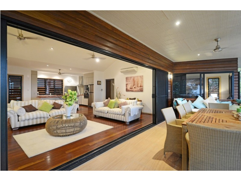 33 Stonehaven Court, Airlie Beach QLD 4802