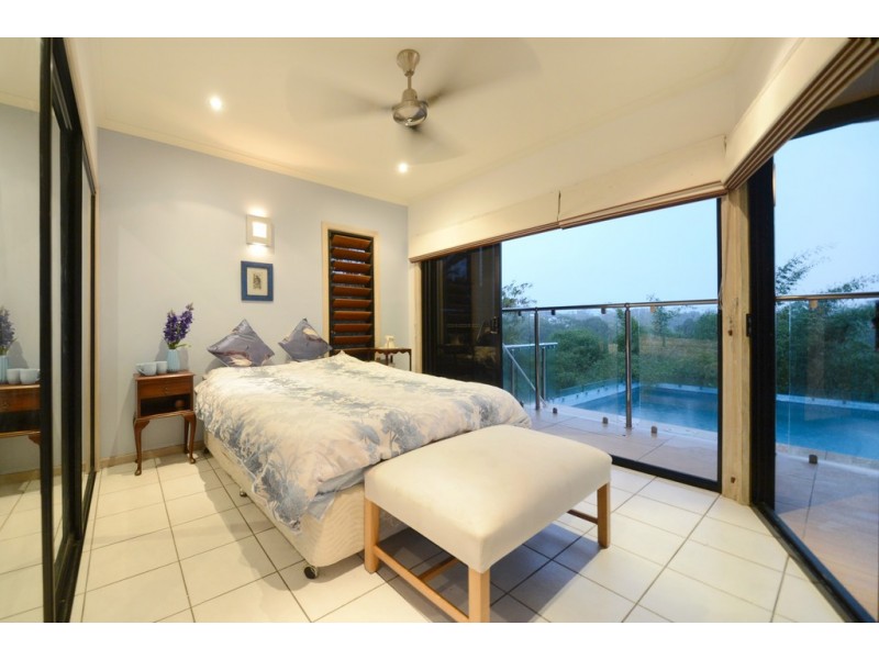 33 Stonehaven Court, Airlie Beach QLD 4802