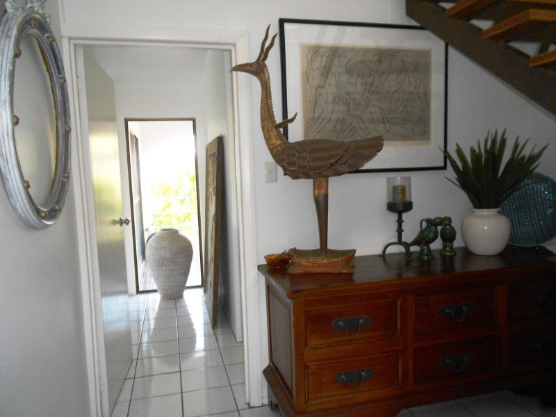 6 Shutehaven Close, Shute Harbour QLD 4802