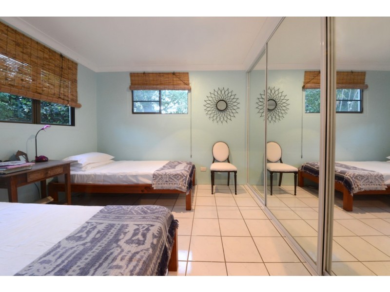 6 Shutehaven Close, Shute Harbour QLD 4802