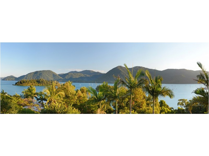 6 Shutehaven Close, Shute Harbour QLD 4802