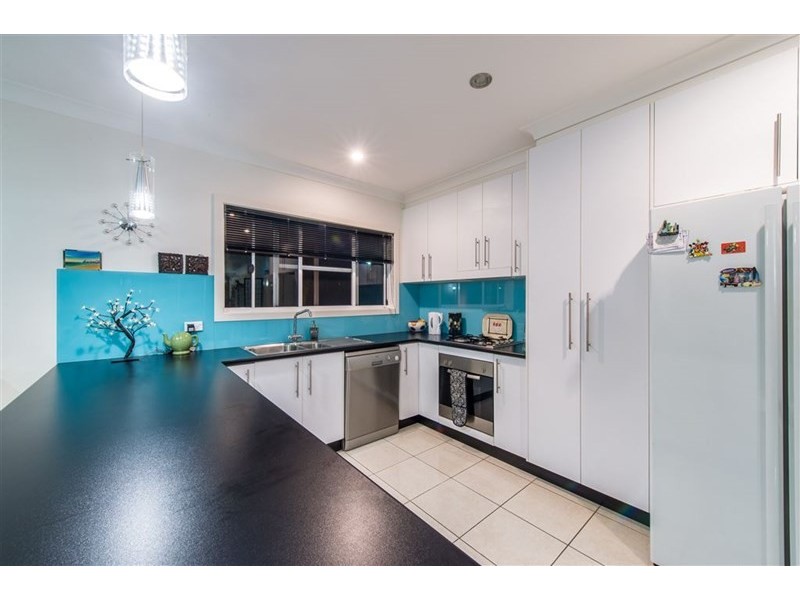 36 Parker Road, Cannonvale QLD 4802