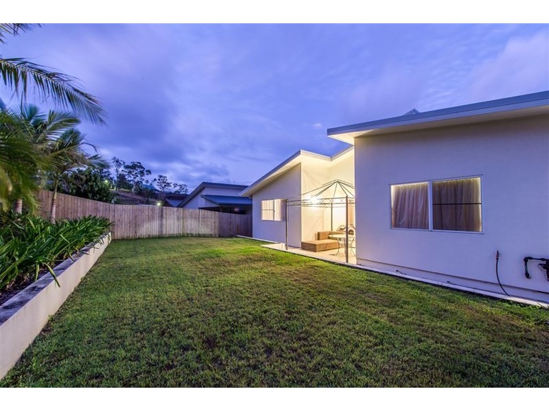 36 Parker Road, Cannonvale QLD 4802