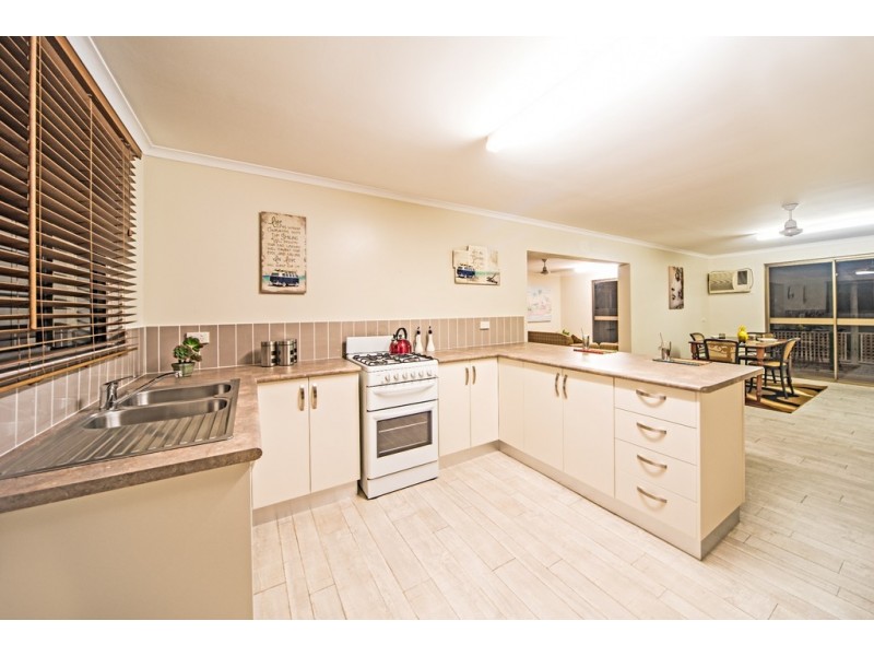 2868 Shute Harbour Road, Flametree QLD 4802