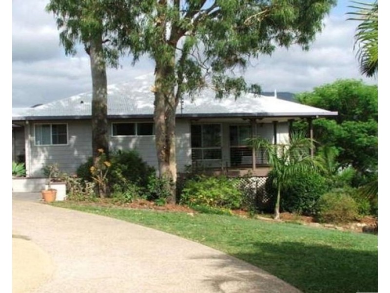 12 Hamilton Avenue, Cannonvale QLD 4802