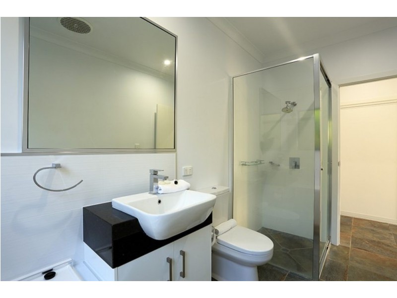 44 Harbour Avenue, Shute Harbour QLD 4802