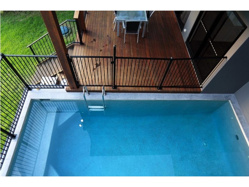 44 Harbour Avenue, Shute Harbour QLD 4802