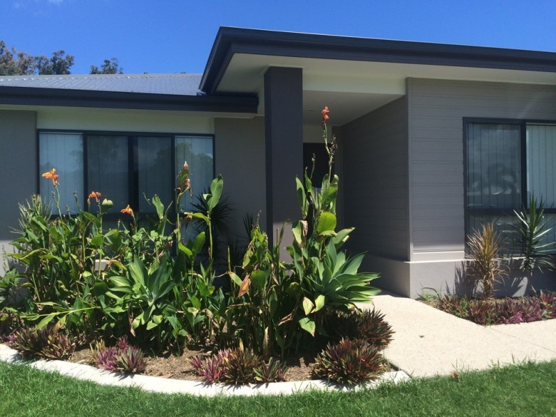 55 South Molle Blvd, Cannonvale QLD 4802