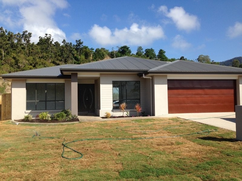 55 South Molle Blvd, Cannonvale QLD 4802