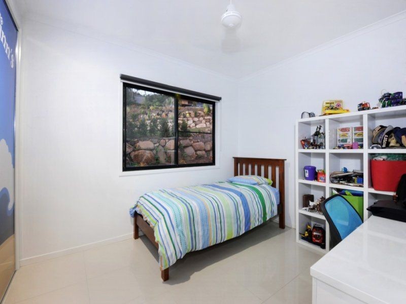 65 Country Rd, Cannonvale QLD 4802