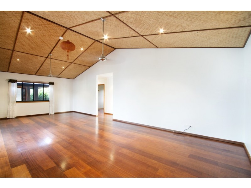 20 Wills Court, Cannonvale QLD 4802