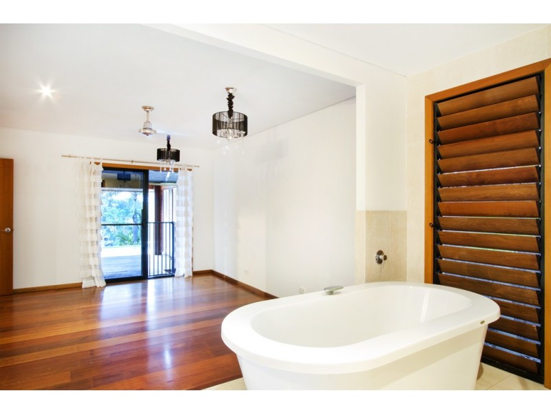 20 Wills Court, Cannonvale QLD 4802