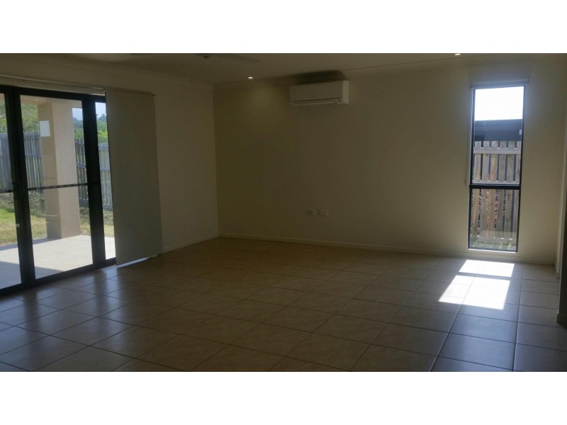 1/47 Endeavour Circuit, Cannonvale QLD 4802