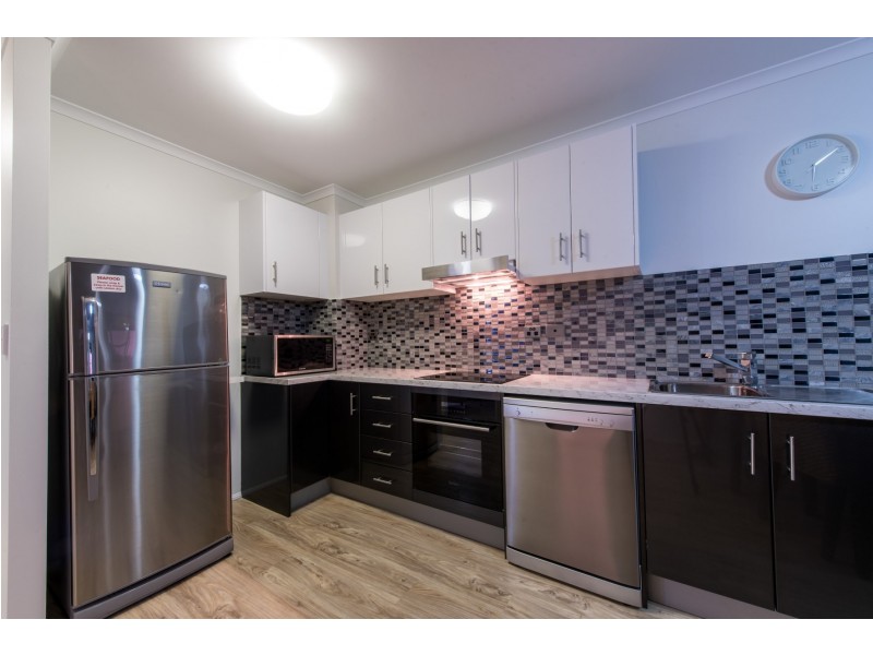 12/22 Airlie Crescent, Airlie Beach QLD 4802