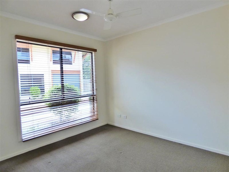 4/16 Marathon Street, Proserpine QLD 4800