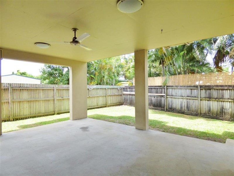 4/16 Marathon Street, Proserpine QLD 4800