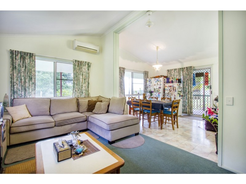 2 Forestry Road, Brandy Creek QLD 4800