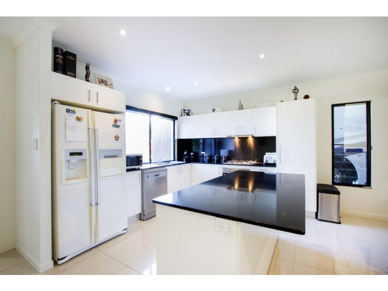 57 Endeavour Circuit, Cannonvale QLD 4802