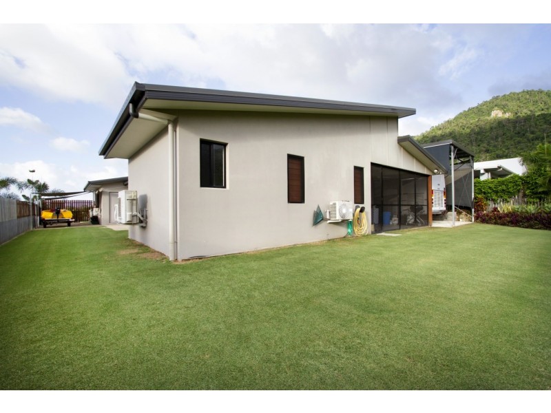 57 Endeavour Circuit, Cannonvale QLD 4802