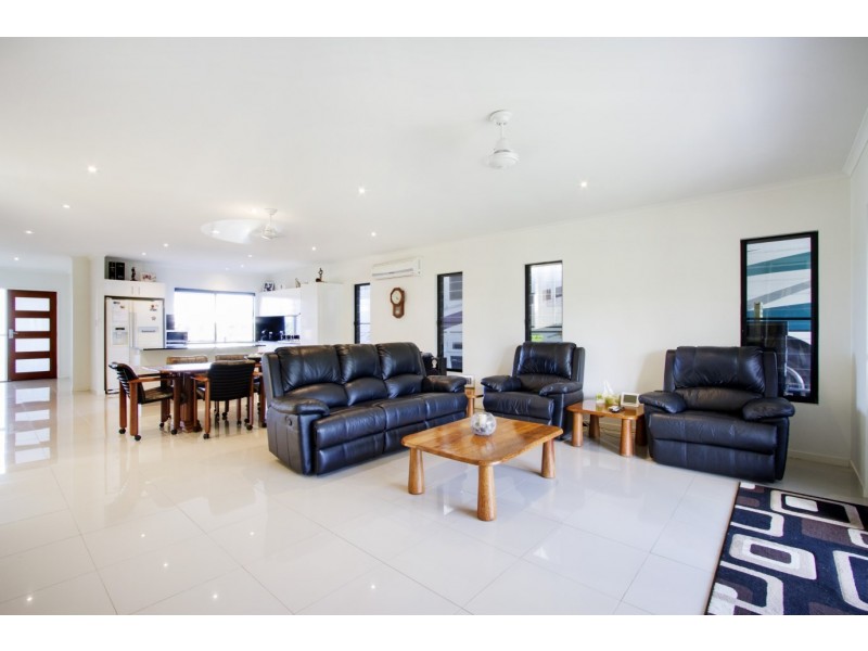 57 Endeavour Circuit, Cannonvale QLD 4802