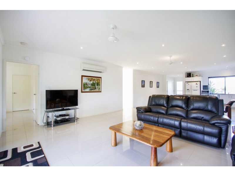 57 Endeavour Circuit, Cannonvale QLD 4802