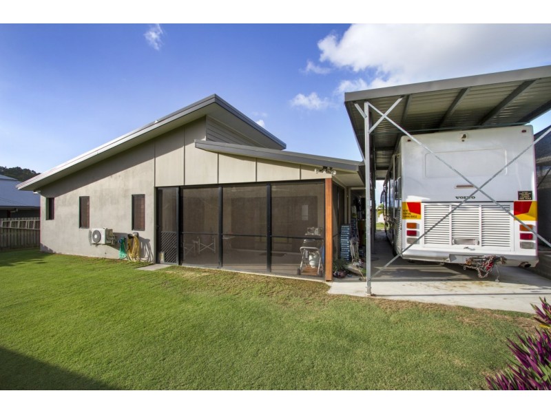 57 Endeavour Circuit, Cannonvale QLD 4802