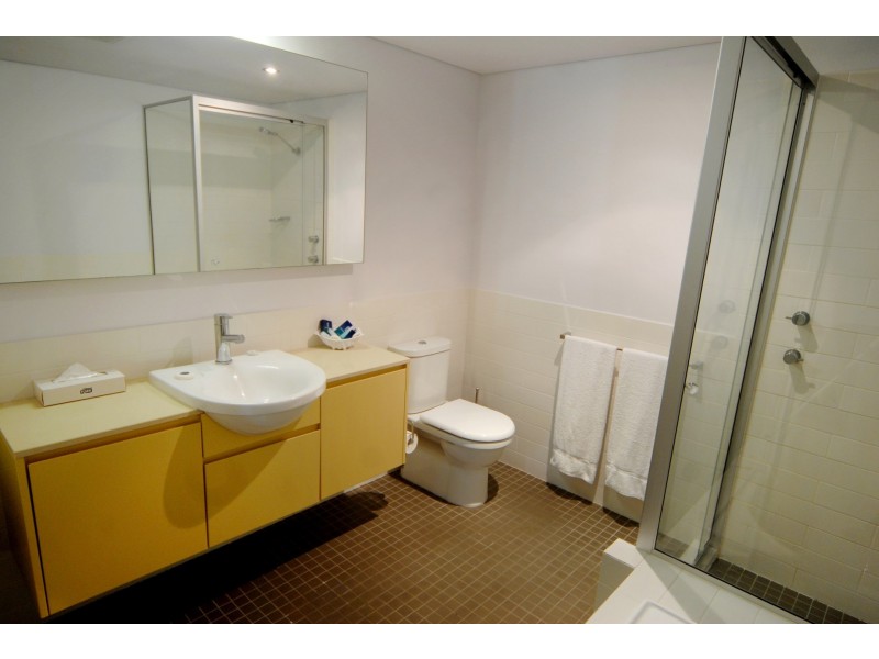 12/18-34 Raintree Place, Airlie Beach QLD 4802