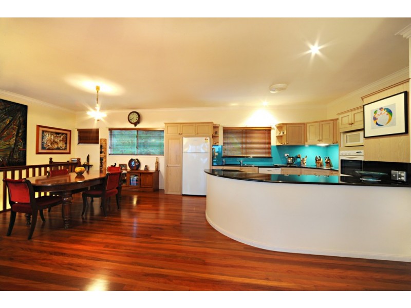 14 Country Road, Cannonvale QLD 4802
