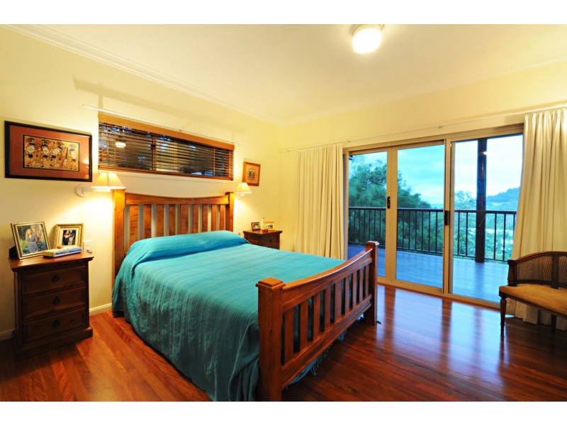 14 Country Road, Cannonvale QLD 4802