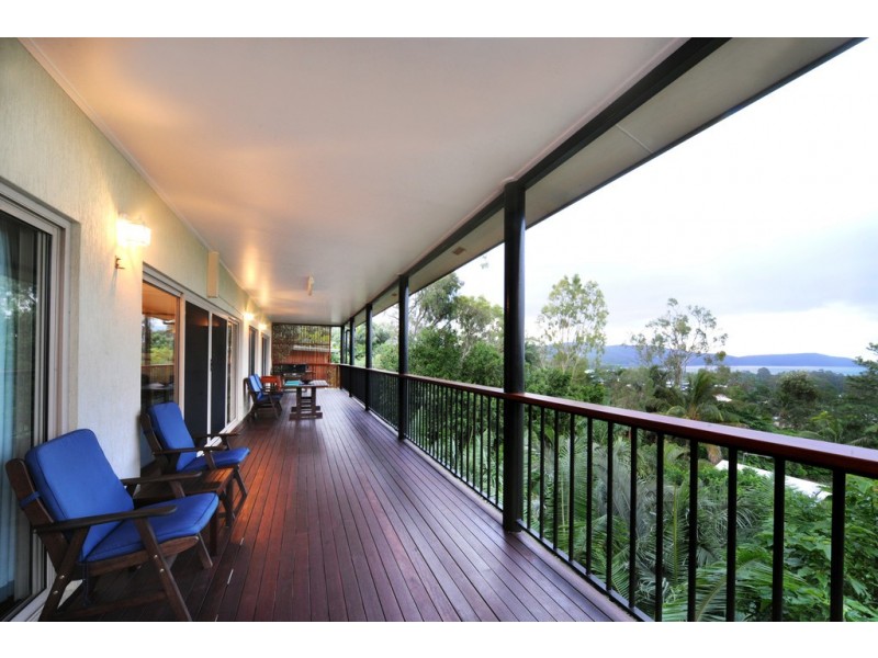 14 Country Road, Cannonvale QLD 4802