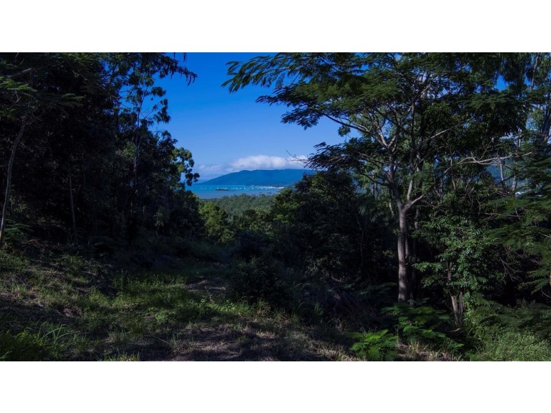 28 Black Road, Riordanvale QLD 4800