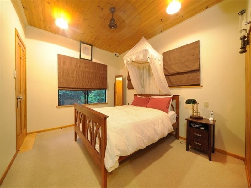 24 Wildlife Road, Jubilee Pocket QLD 4802