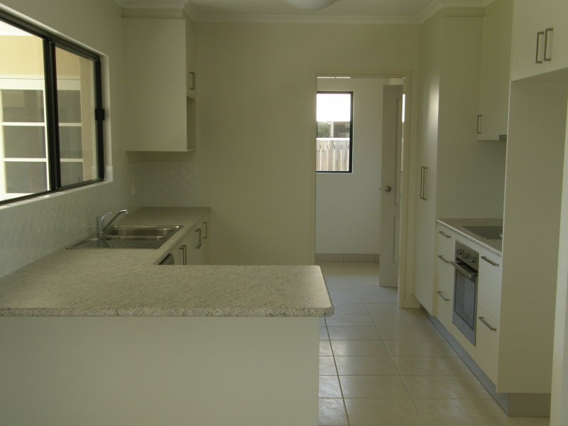 18 Damson Crescent, Proserpine QLD 4800