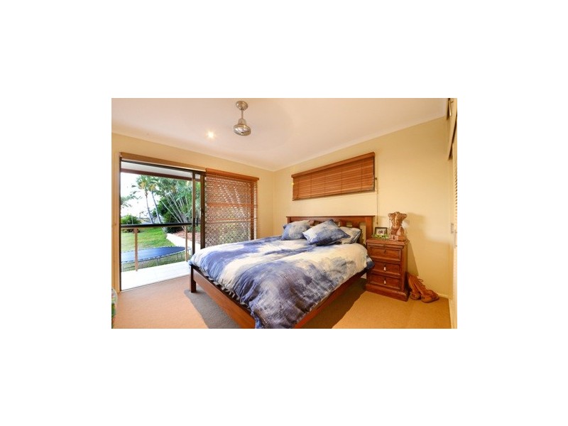 38 Island Drive, Cannonvale QLD 4802