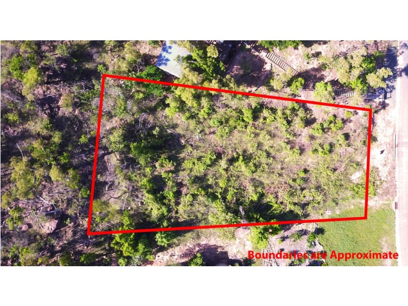 12 Rattray Avenue, Hideaway Bay QLD 4800