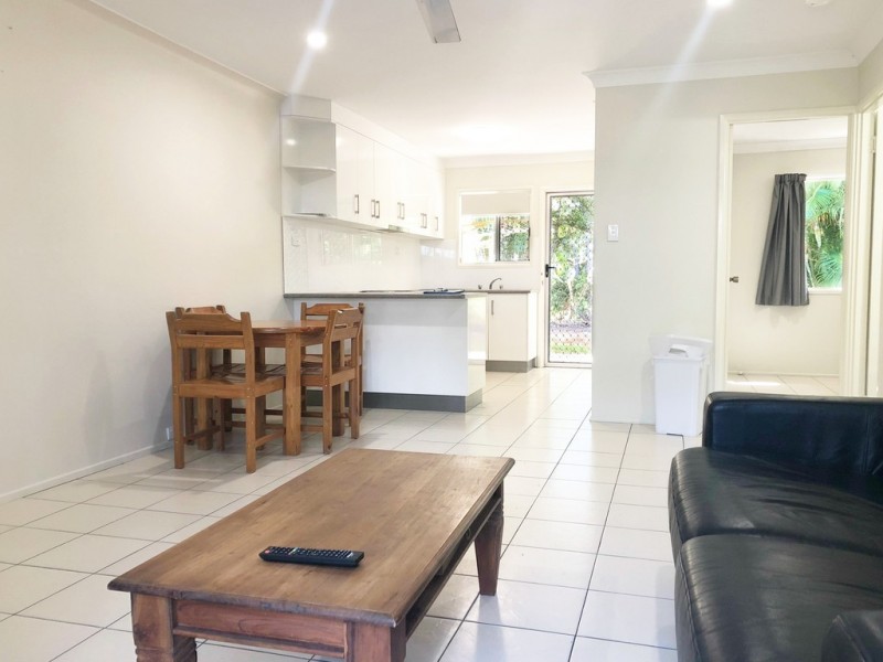 27/28 Island Drive, Cannonvale QLD 4802