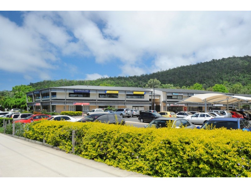 Suite 10/230 Shute Harbour Road, Cannonvale QLD 4802