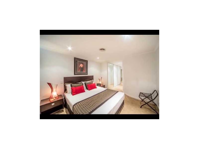 Unit 323 Shingley Drive, Cannonvale QLD 4802